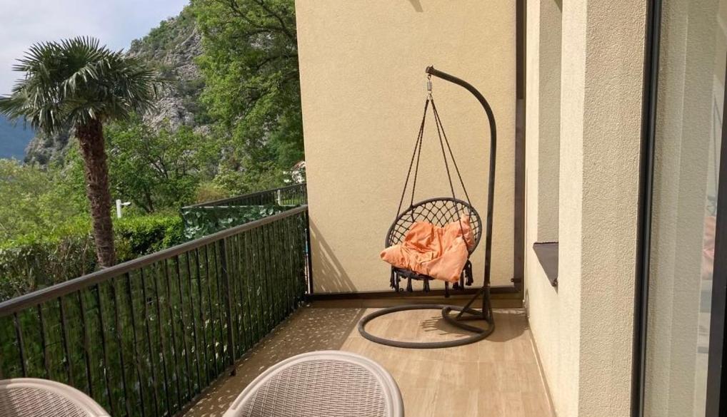 Apartments Fantasy Котор Экстерьер фото